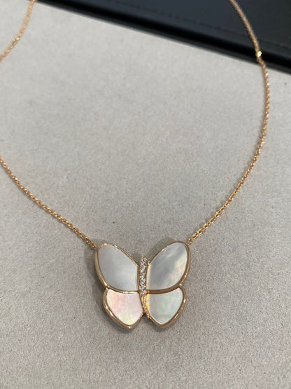 [Stars Jewelry]BUTTERFLY GOLD MOP DIAMOND NECKLACE