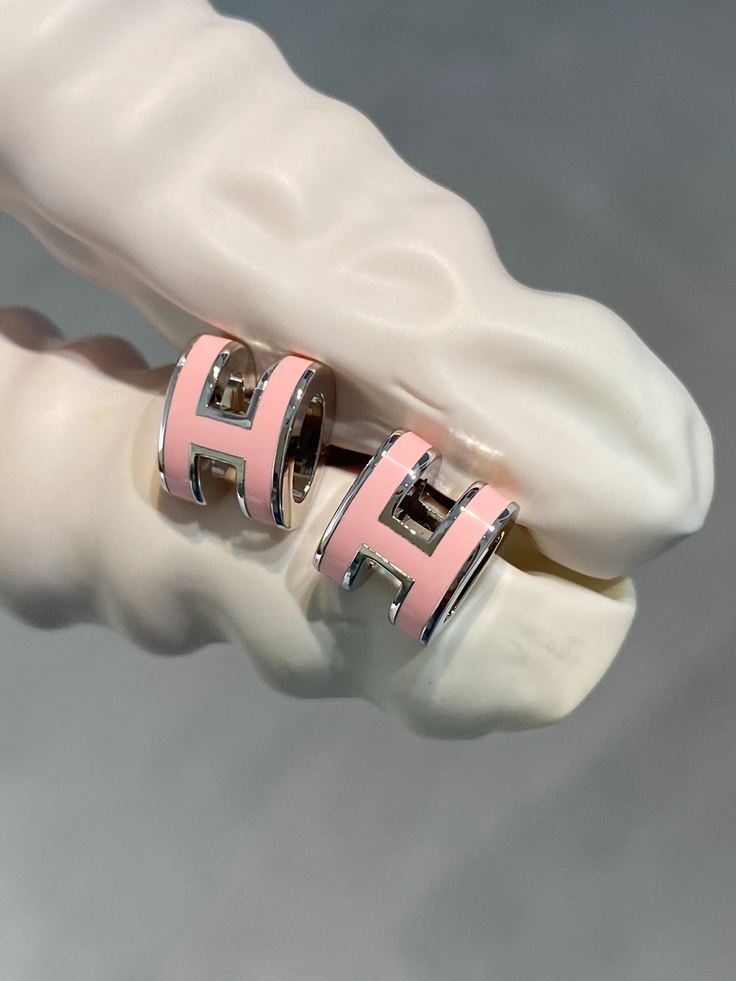 [Stars Jewelry]MINI POP H SILVER EARRINGS PINK