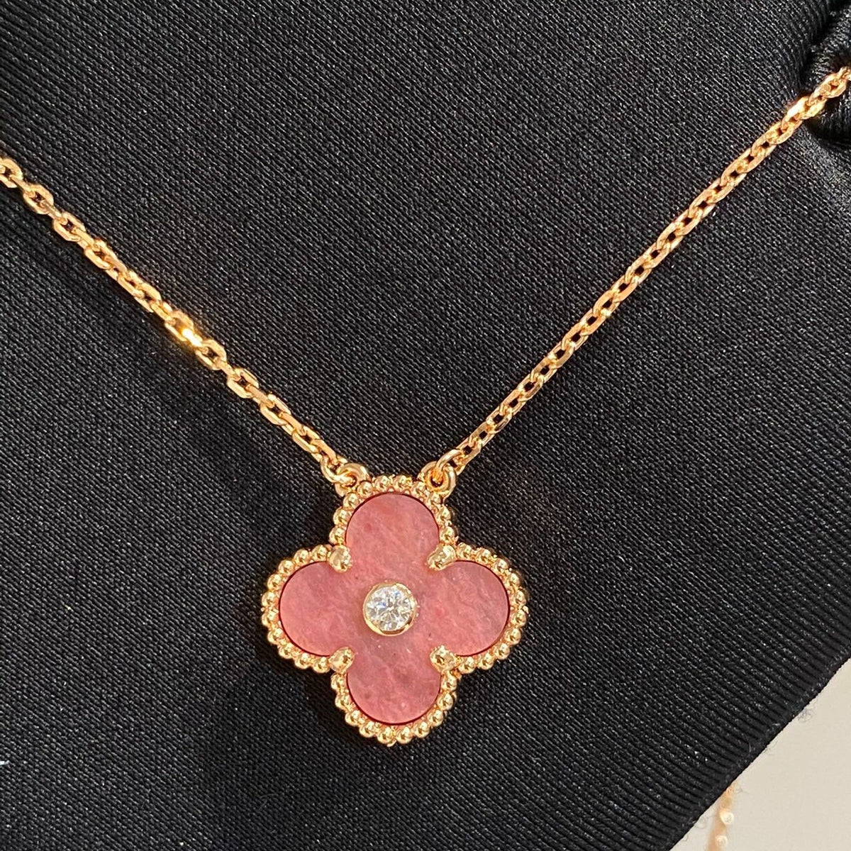 [Stars Jewelry]CLOVER 15MM DIAMOND RHODONITE NECKLACE