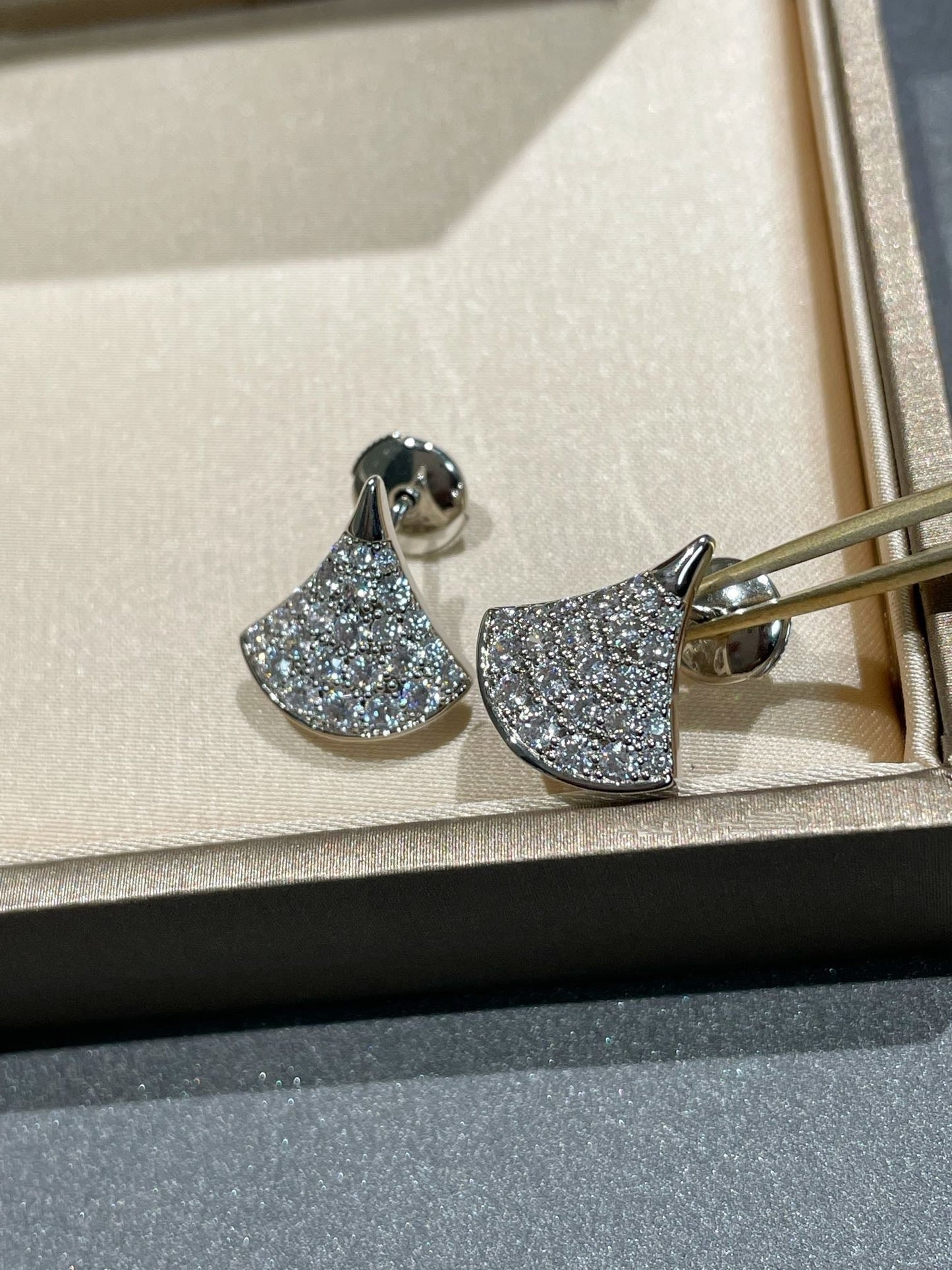 [Stars Jewelry]DREAM STUD EARRINGS DIAMOND