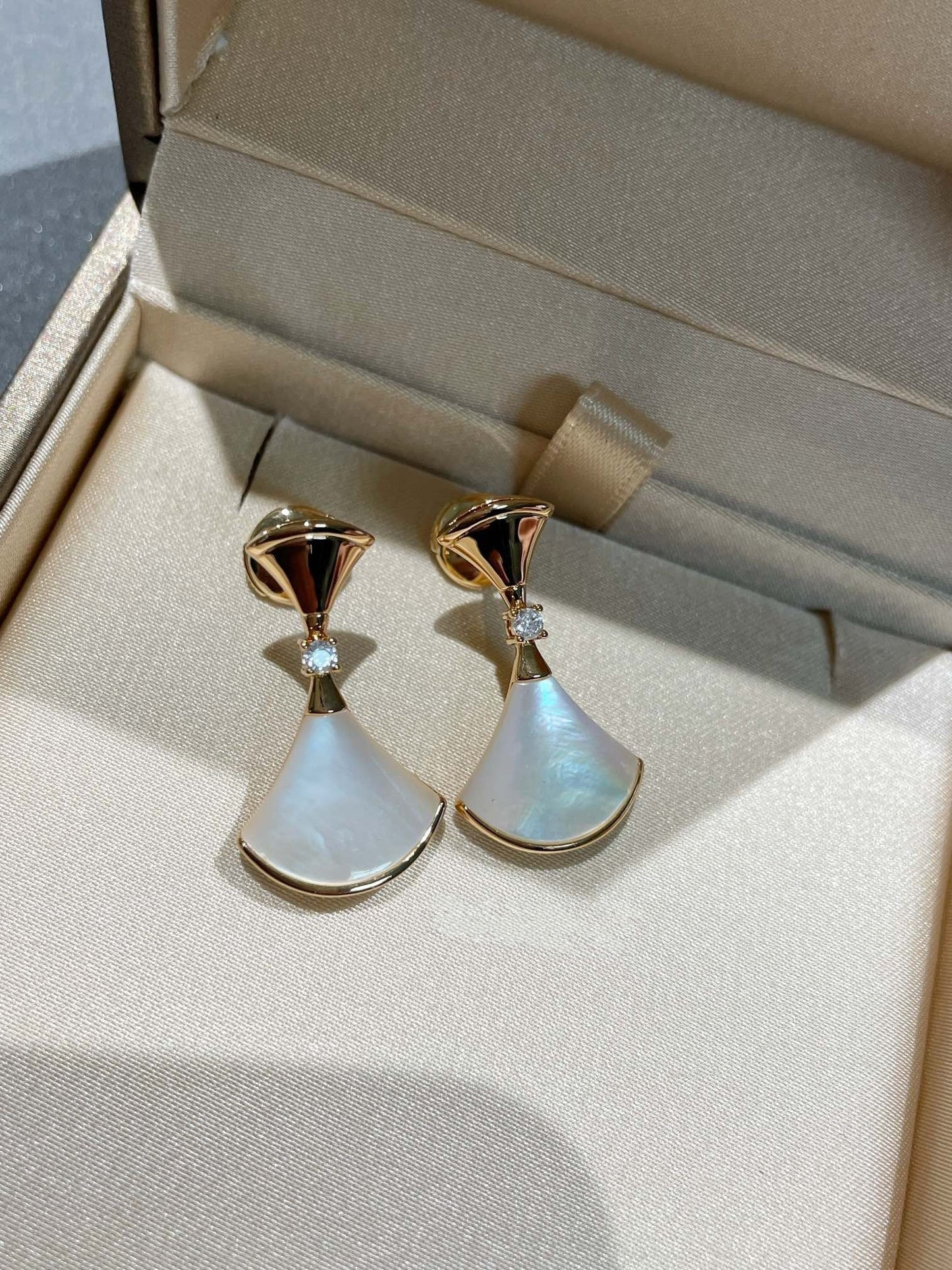 [Stars Jewelry]DREAM MOP 1 DIAMOND EARRINGS