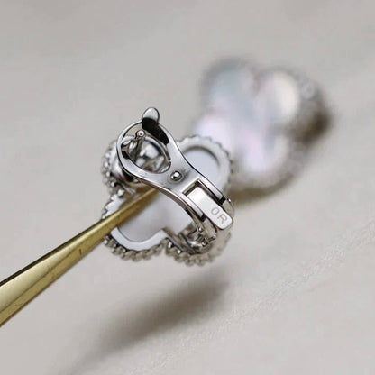 [Stars Jewelry]CLOVER MEDIUM 1 MOTIFS  WHITE MOP EARRINGS SILVER