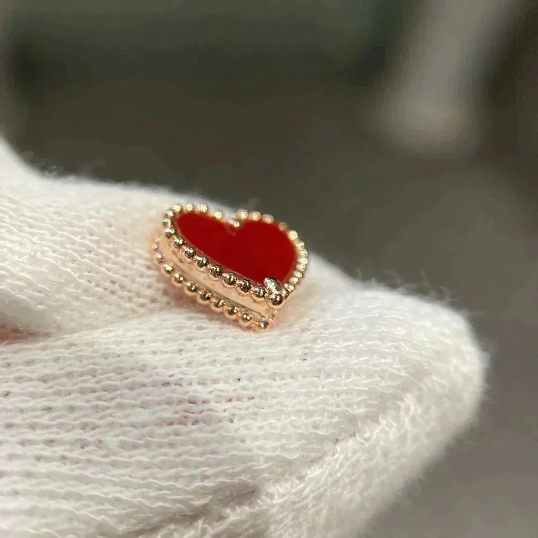 [Stars Jewelry]HEART CARNELIAN STUD EARRINGS
