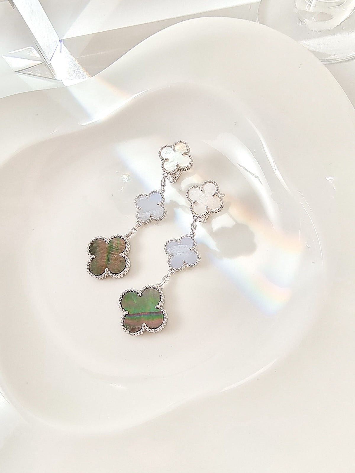 [Stars Jewelry]CLOVER 3 MOTIFS CHALCEDONY DARK MOP SILVER EARRINGS