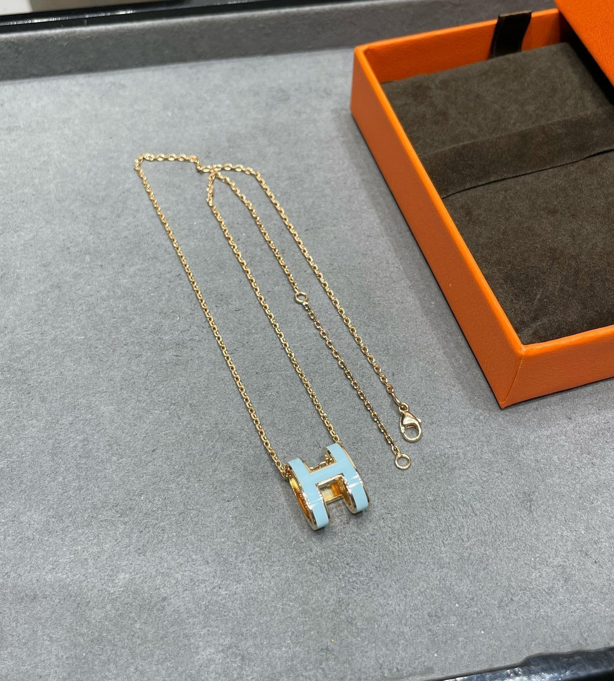 [Stars Jewelry]POP H SKY BLUE NECKLACE