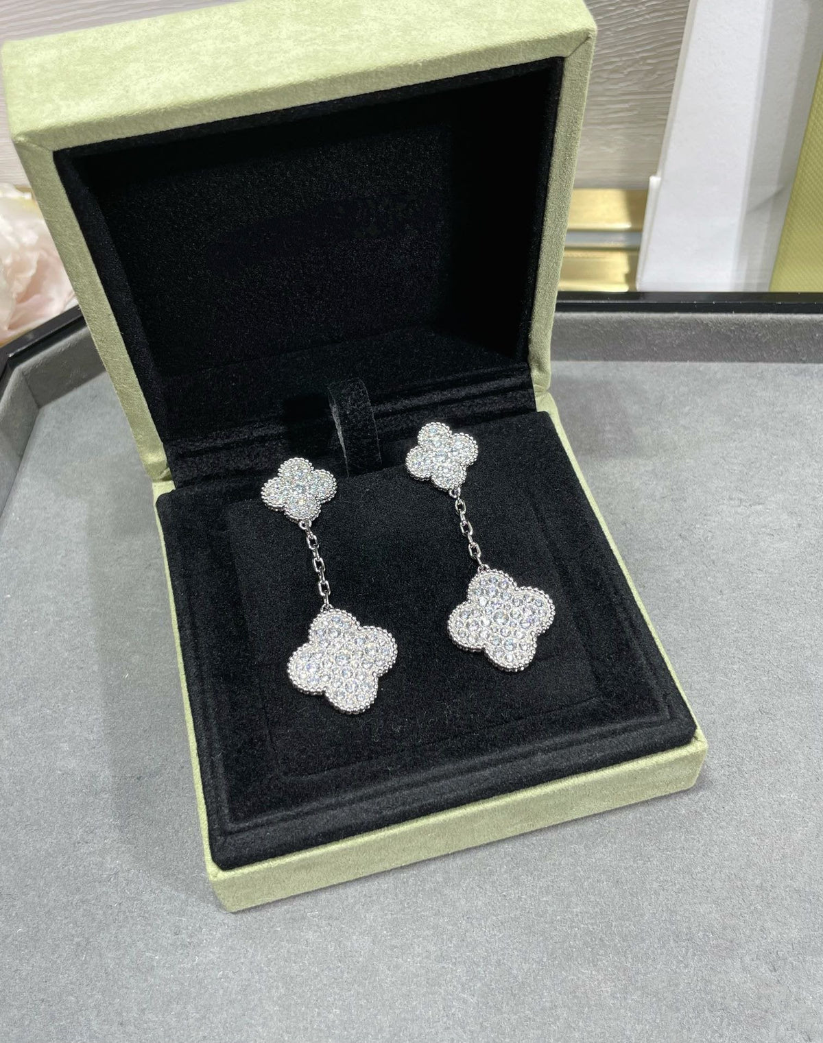 [Stars Jewelry]CLOVER 2 MOTIFS DIAMOND PAVED SILVER EARRINGS