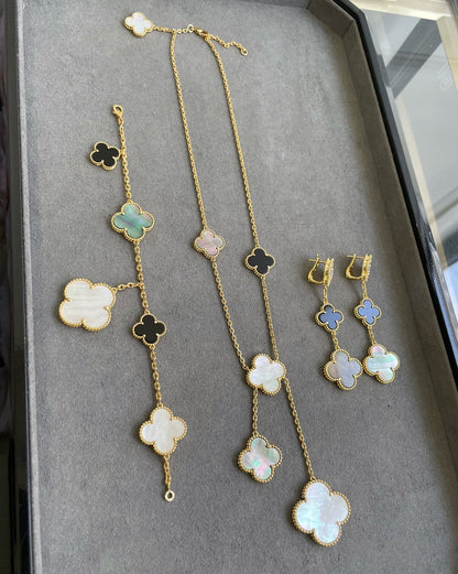 [Stars Jewelry]CLOVER 3 MOTIF MOP ONYX DARK MOP PINK GOLD EARRINGS