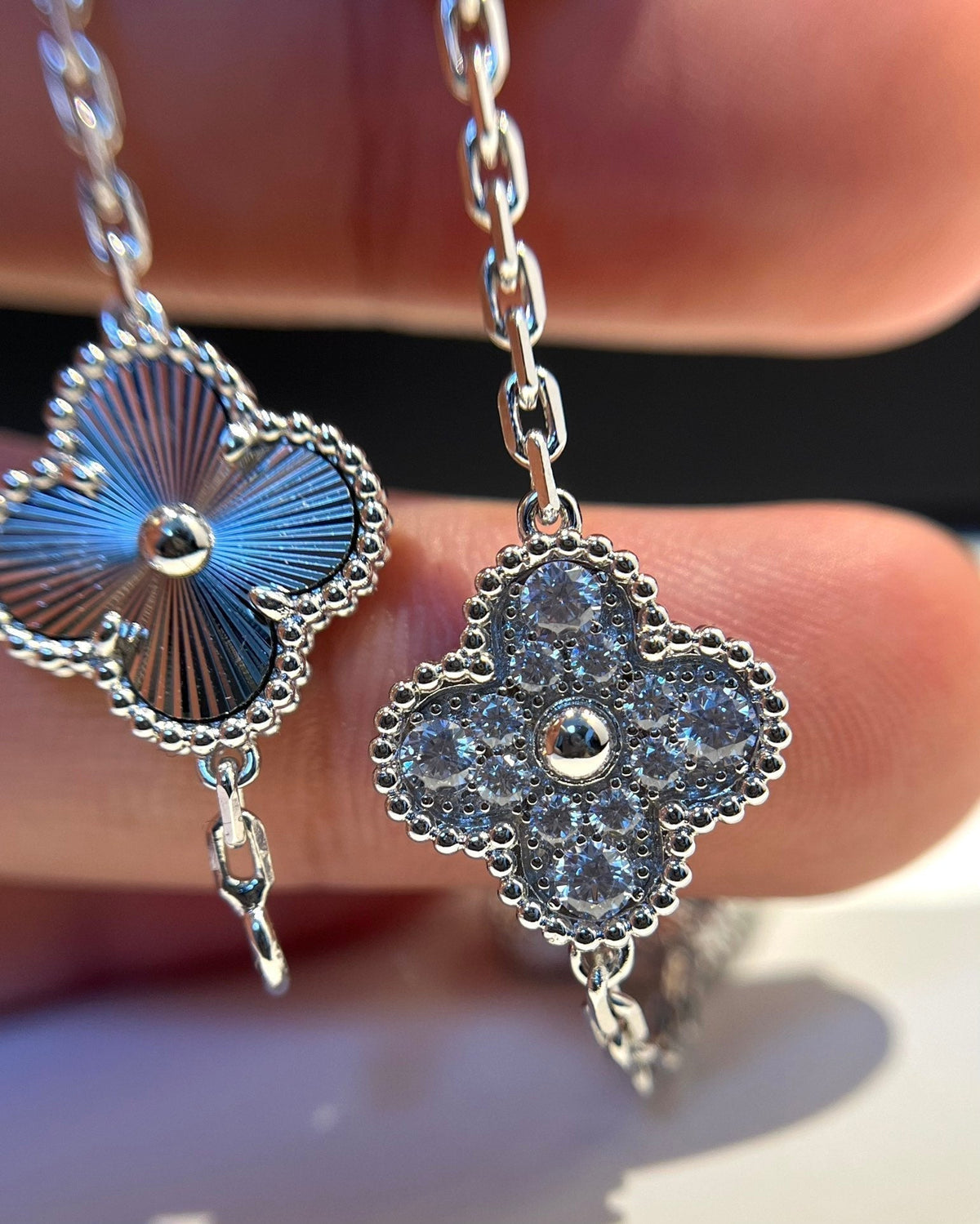 [Stars Jewelry] CLOVER 5 MOTIF LASER BRACELET COLLECTION