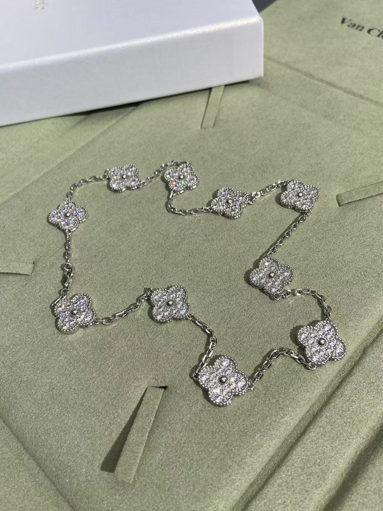 [Stars Jewelry]CLOVER 10 MOTIFS  FULL DIAMOND NECKLACE