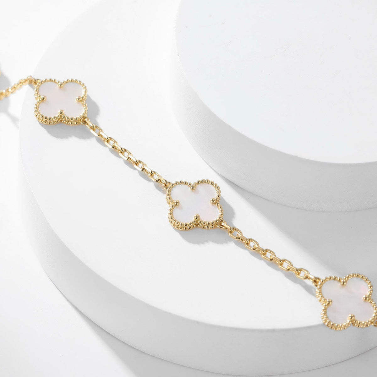 [Stars Jewelry]CLOVER 10 MOTIFS WHITE MOTHER OF PEARL NECKLACE