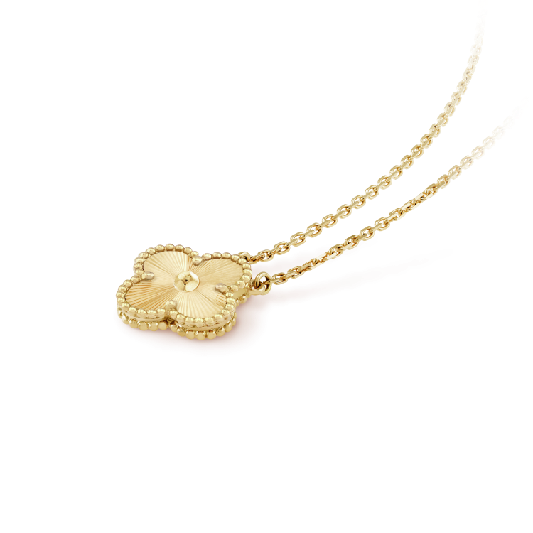 [Stars Jewelry]CLOVER 15MM LASER NECKLACE