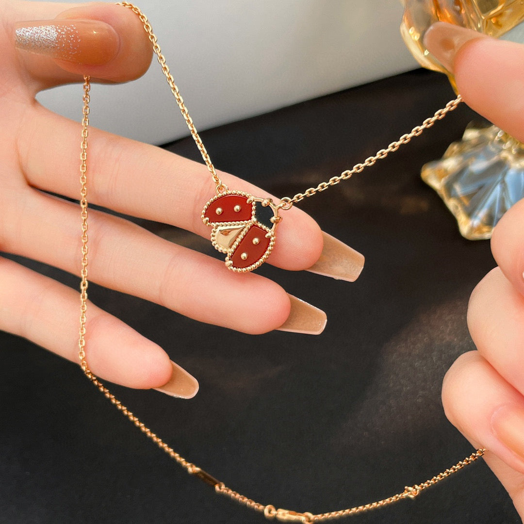 [Stars Jewelry]LUCKY  CARNELIANS LADYBUG NECKLACE