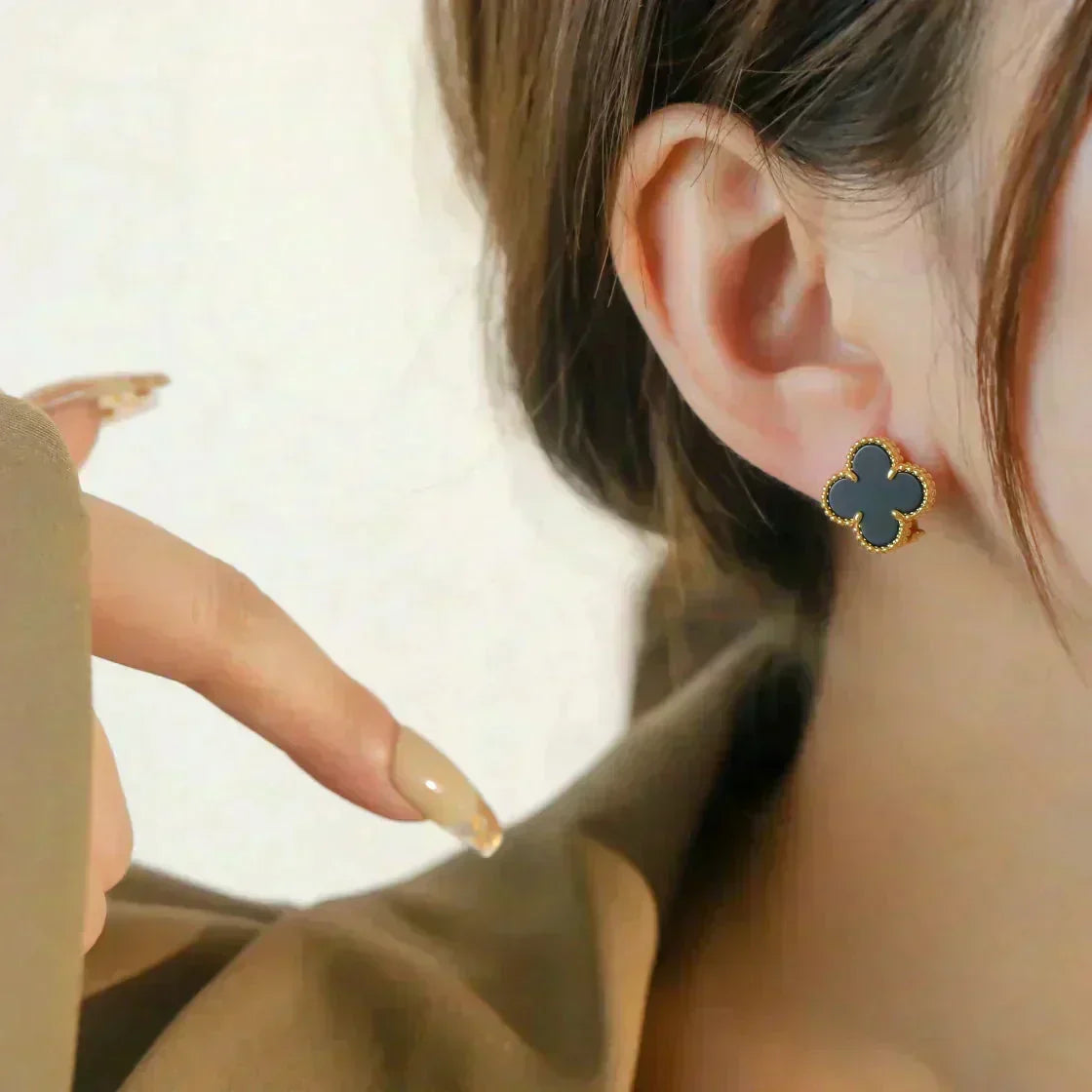 [Stars Jewelry]CLOVER MEDIUM 1 MOTIFS  ONYX STUD EARRINGS