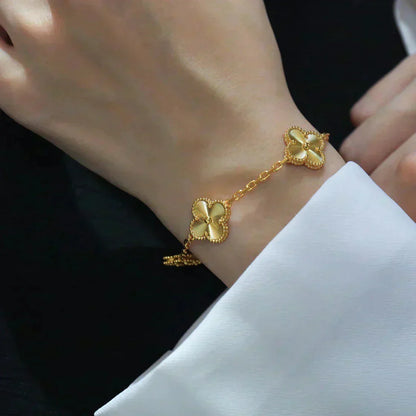 [Stars Jewelry] CLOVER 5 MOTIF LASER BRACELET COLLECTION