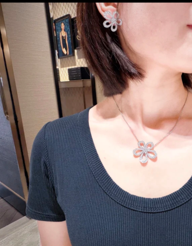 [Stars Jewelry]Flowerlace Diamond Pavé NECKLACE