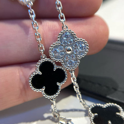 [Stars Jewelry] CLOVER 5 MOTIF ONYXS BRACELET COLLECTION