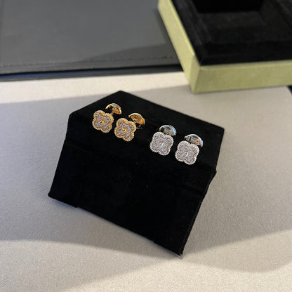 [Stars Jewelry]CLOVER MINI DIAMOND STUD EARRINGS